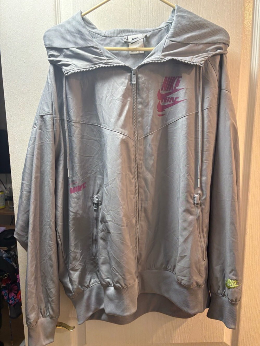 Nike Light Gray Mesh Jacket with Multicoloured Logo